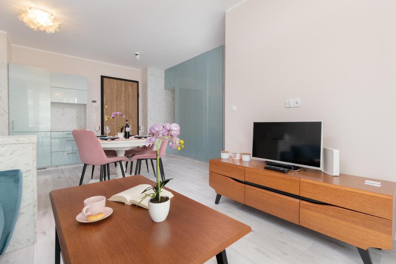 Plac Unii Apartment Gdynia By Noclegi Renters Экстерьер фото